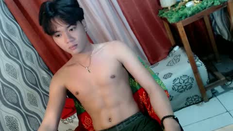 edelcum_xx online show from 02-10-25, 01:03