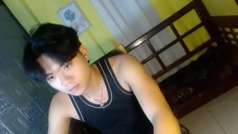 Snapshot of edelcum_xx chatting on 10-24-25, 11:06 edelcum_xx online show from 10-24-25, 11:06