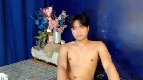 Snapshot of edelcum_xx chatting on 12-18-25, 01:00 edelcum_xx online show from 12-18-25, 01:00