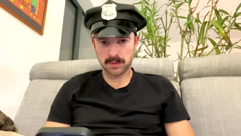 Snapshot of edge_guy chatting on 01-23-25, 07:40 edge_guy online show from 01-23-25, 07:40