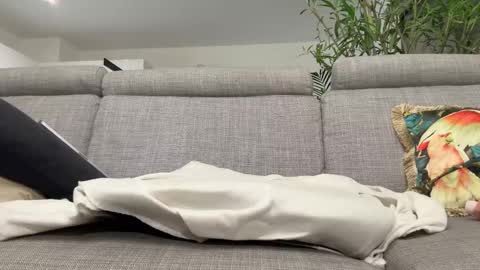 Snapshot of edge_guy chatting on 02-22-25, 08:42 edge_guy online show from 02-22-25, 08:42