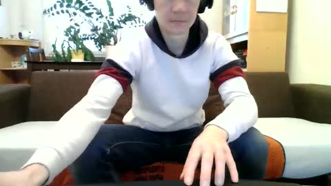 edgeplayer91 online show from 11-25-25, 08:58