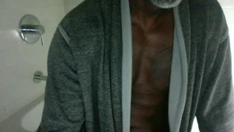 Snapshot of edgingdaddy chatting on 06-25-26, 11:37 Dad online show from 06-25-26, 11:37