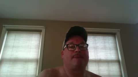 edgingthewood online show from 12-16-24, 03:32