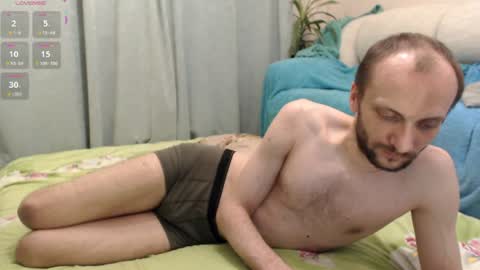 Snapshot of edifox chatting on 07-19-26, 08:01 Alexander online show from 07-19-26, 08:01