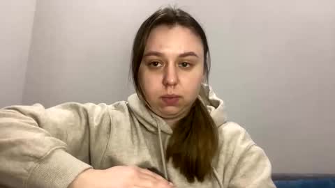 Edina online show from 03-19-26, 04:00