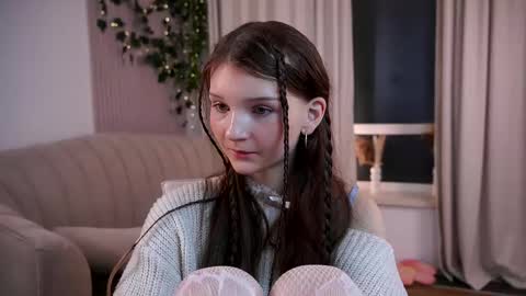 Lisa  online show from 03-17-26, 11:19