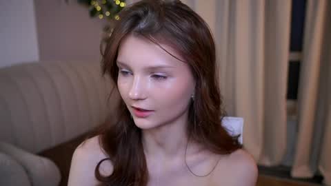 Lisa  online show from 04-01-26, 11:24