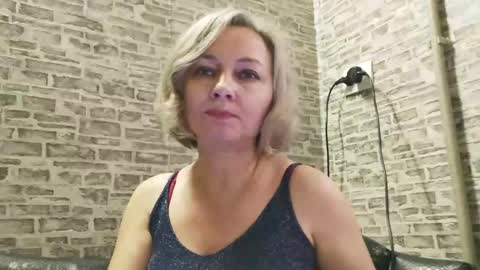 edithmanning online show from 12-24-24, 10:55
