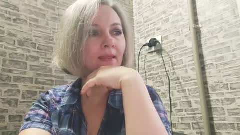 edithmanning online show from 01-21-25, 06:00