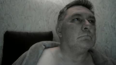 Snapshot of edje59a chatting on 02-01-26, 01:04 Eddy online show from 02-01-26, 01:04