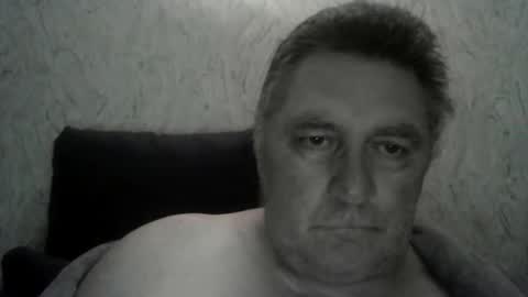 Snapshot of edje59a chatting on 02-12-26, 01:55 Eddy online show from 02-12-26, 01:55