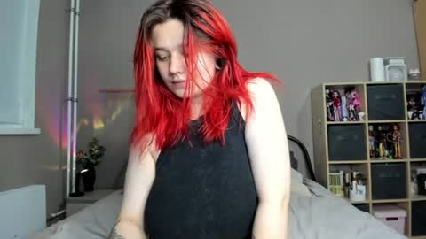Snapshot of edna_dana chatting on 06-26-26, 06:34 Edna online show from 06-26-26, 06:34