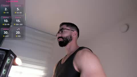 Snapshot of edrick_walton chatting on 07-12-26, 01:02 edrick online show from 07-12-26, 01:02