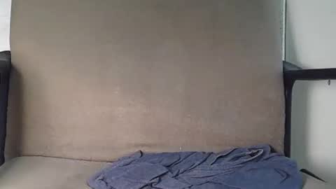 Snapshot of edsdasc chatting on 10-25-25, 01:13 Eds online show from 10-25-25, 01:13