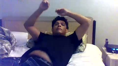 eduardo0084 online show from 12-22-24, 11:41