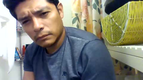 eduardo0084 online show from 02-18-25, 01:21