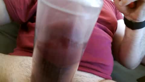 Snapshot of eduardo8inch chatting on 11-22-25, 11:04 eduardo8inch online show from 11-22-25, 11:04