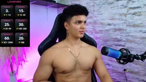 Snapshot of edward__clarck chatting on 02-02-25, 04:15 EDWARD CLARCK online show from 02-02-25, 04:15