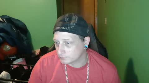 Snapshot of edwardaims_2please chatting on 06-06-26, 03:55 edwardaims_2please online show from 06-06-26, 03:55