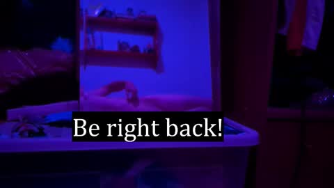 Snapshot of edwarh_01 chatting on 02-03-26, 02:53 Alex online show from 02-03-26, 02:53