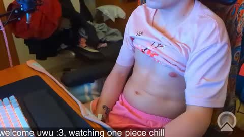 Snapshot of edwarh_01 chatting on 03-01-26, 10:56 Alex online show from 03-01-26, 10:56