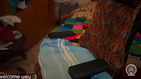 Snapshot of edwarh_01 chatting on 03-03-26, 12:17 Alex online show from 03-03-26, 12:17