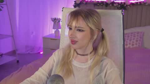 EVA NON NUDE online show from 05-06-26, 04:56