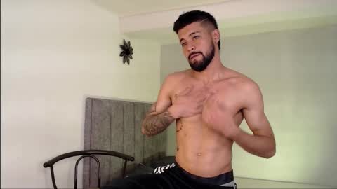eevil_boys_77 online show from 10-18-25, 01:12
