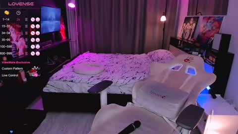 Effie online show from 03-09-25, 06:43