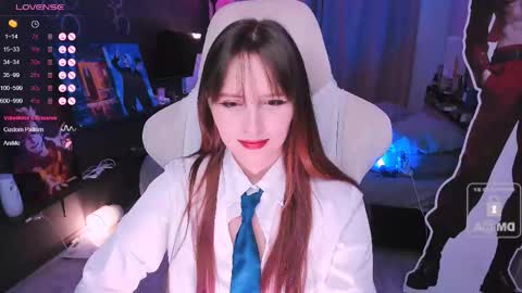 Effie online show from 11-21-25, 01:10