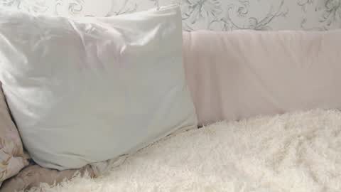 Snapshot of effsweet chatting on 12-16-24, 10:34 Eff online show from 12-16-24, 10:34