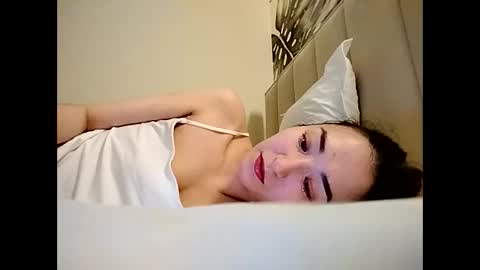 Effy online show from 02-05-26, 06:45