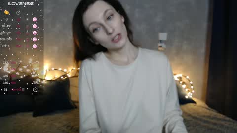 Anna online show from 01-19-25, 03:08