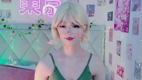 Snapshot of effyevans2 chatting on 02-01-25, 07:26 - new video where i CUM in BIO online show from 02-01-25, 07:26