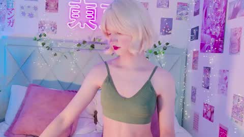 Snapshot of effyevans2 chatting on 02-23-25, 05:12 - new video where i CUM in BIO online show from 02-23-25, 05:12