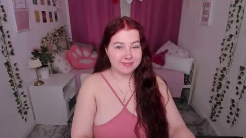 Snapshot of effyrain chatting on 06-19-26, 02:43 effyrain online show from 06-19-26, 02:43