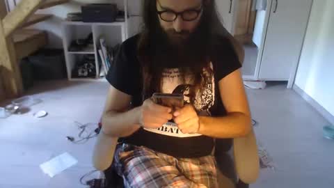 eighthundredeightyeight online show from 05-25-26, 12:22