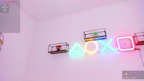 eileenn tanihara online show from 04-12-26, 10:20