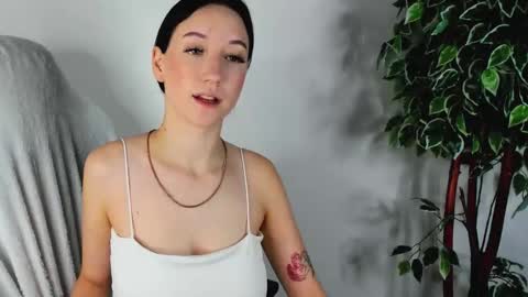 eileenmoores online show from 09-20-25, 06:36