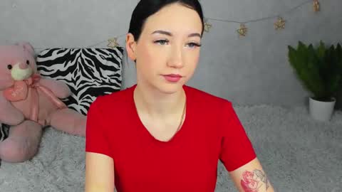 eileenmoores online show from 11-19-25, 10:32