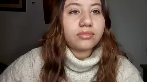 EIMY   MODEL INDEPENDENT online show from 01-08-25, 09:32