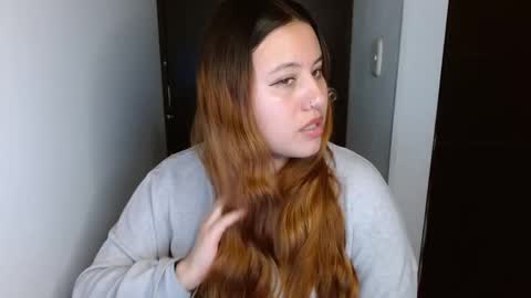 EIMY   MODEL INDEPENDENT online show from 02-28-25, 05:37