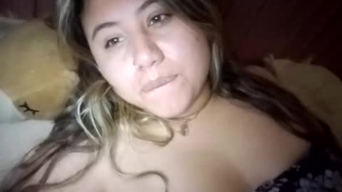 EIMY   MODEL INDEPENDENT online show from 09-09-25, 12:48