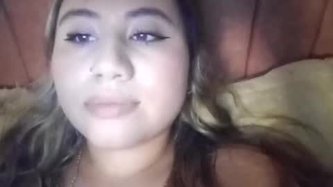 EIMY   MODEL INDEPENDENT online show from 04-16-26, 11:51