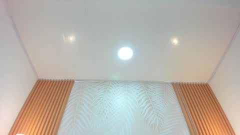 Eimy  online show from 04-17-26, 06:05