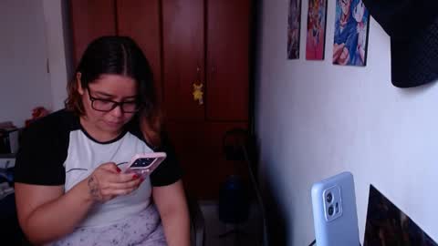 eimy_saenzz online show from 04-09-26, 06:35