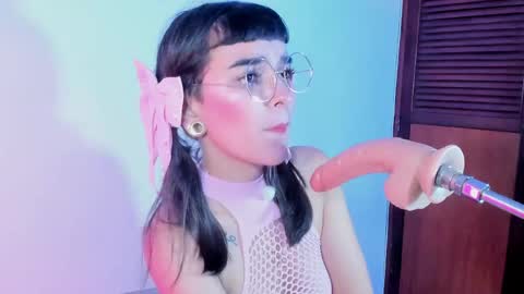 eimy_salome15 online show from 04-16-26, 09:39