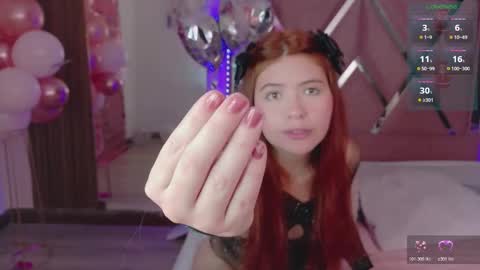 eimyaniston cute online show from 12-20-25, 12:01