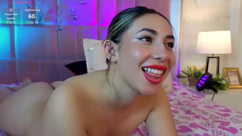 Snapshot of eimyblake chatting on 05-15-26, 10:50 Eimy Blake online show from 05-15-26, 10:50